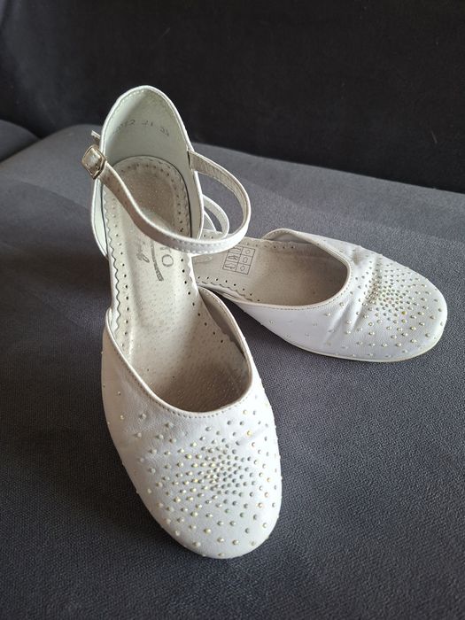 Dziewczęce buty do komunii Zarro rozm 33