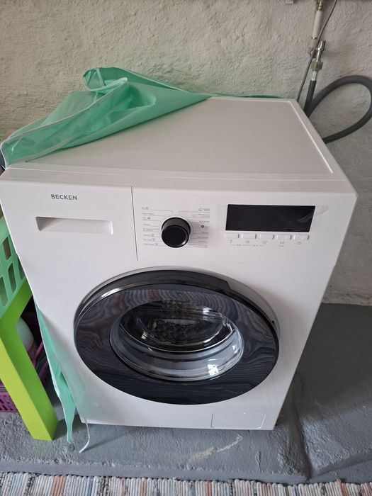 Máquina de Lavar Roupa BECKEN BWM9651 WH (9 kg - 1400 rpm - Branco)