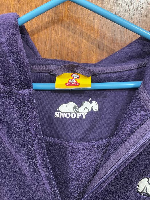 Roupão roxo do Snoopy