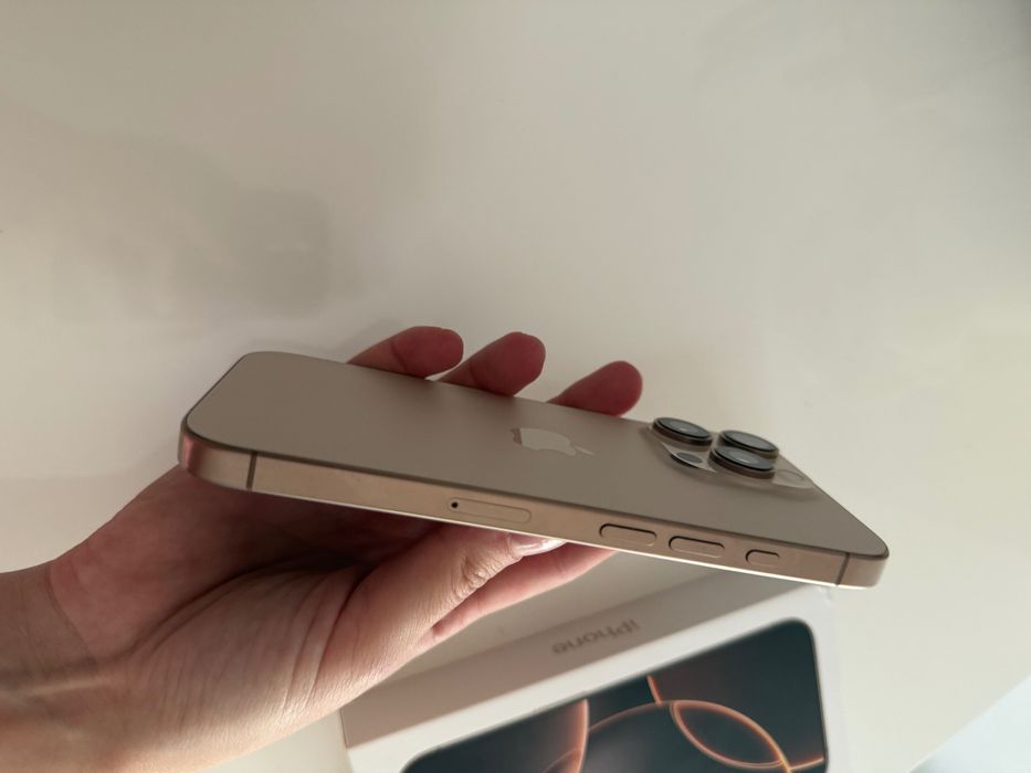 iPhone 16 pro telefon