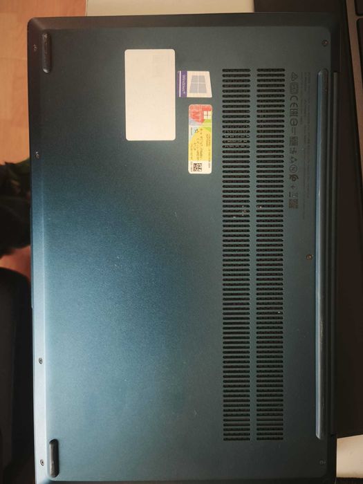 IdeaPad 5 14IIL05