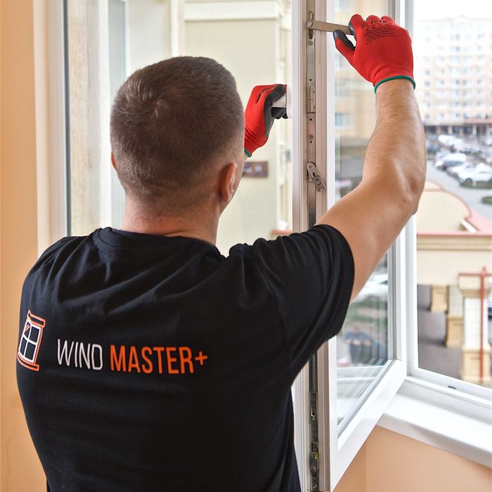 Ремонт вікон. Регулювання вікон (регулировка и ремонт окон/дверей).