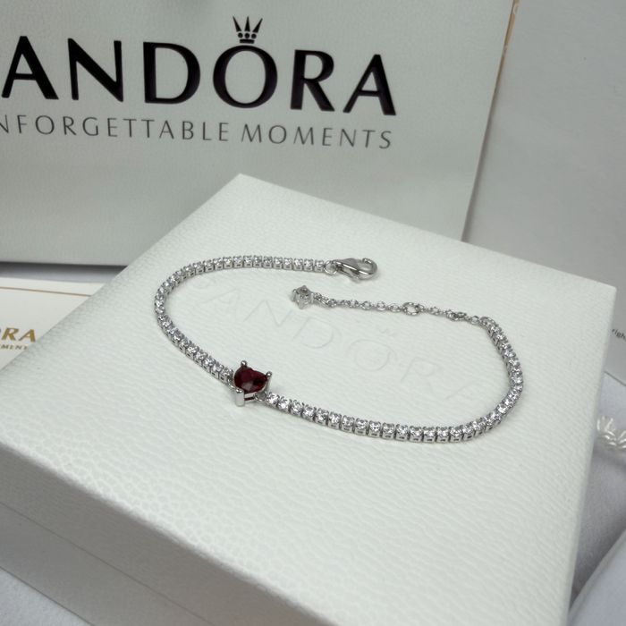 Браслет Pandora Червоне сердце