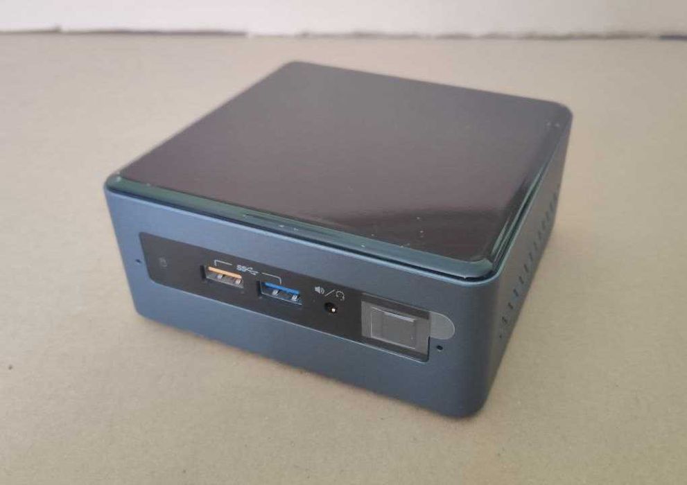 Intel NUC NUC7PJYH J5005 4 rdzenie 2.8GHz, 8GB RAM DDR4, 120GB SSD