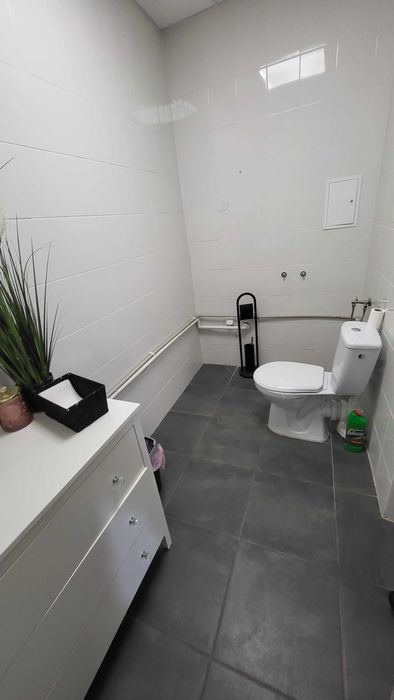 Do wynajęcia lokal handlowo usługowy 56 m2