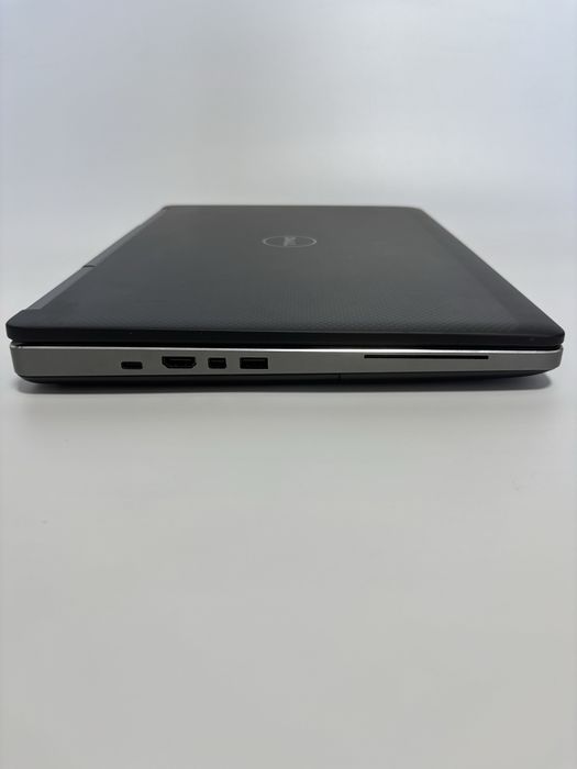 Ігровий Dell Precision 7520