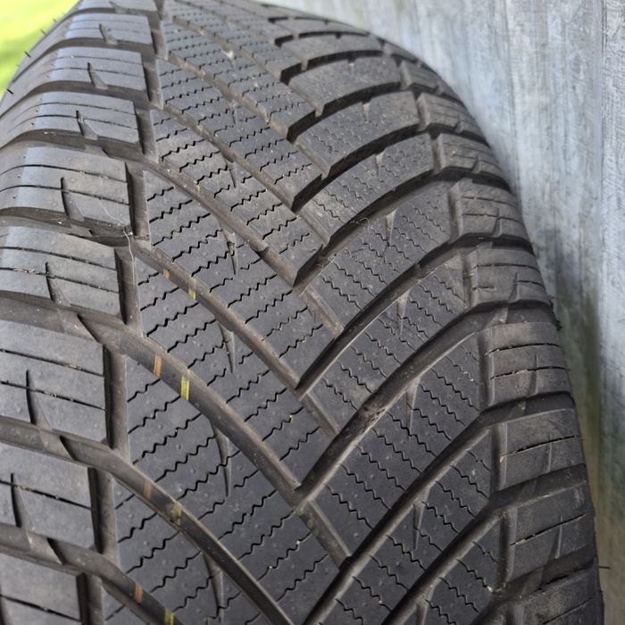Sprzedam  2 opony caloroczne Imperial All Season Driver  225/65 R17 2025r