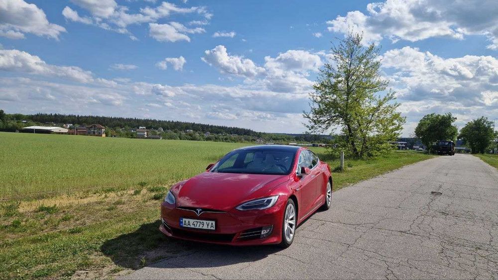 Tesla Model S  75D 75 kWh Dual Motor