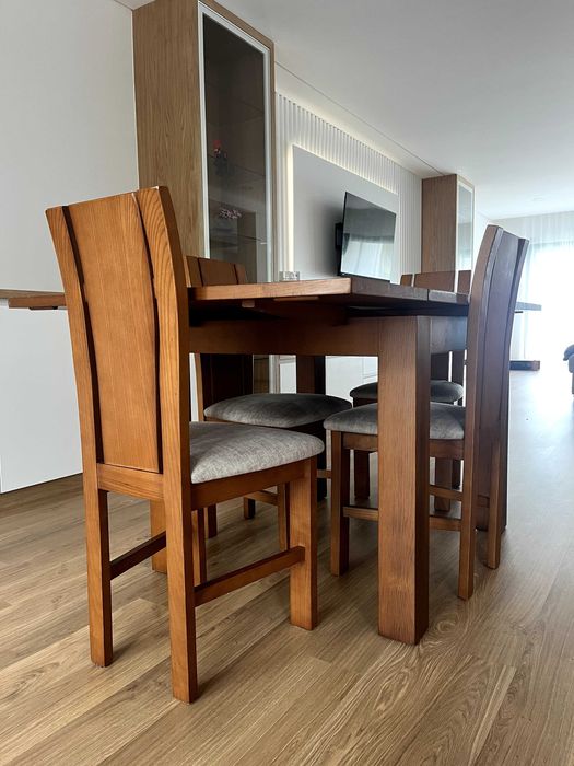 Mesa Jantar Extensível com 4 Cadeiras