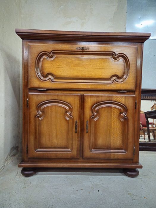 Stylowa wysoka komoda barek Francja