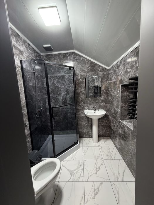 Готель Карпатах Буковель(Тільки  на довгий термін)