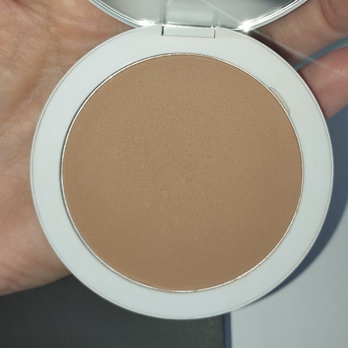 Bronzer makeup by mario light medium softsculpt