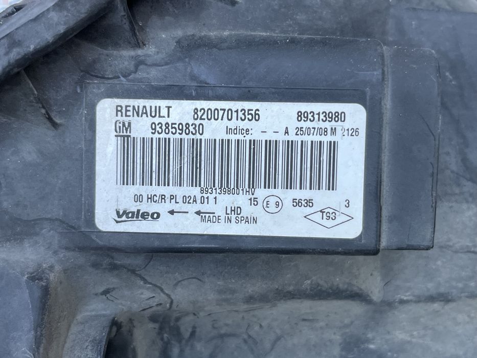 Lampy przod trafic vivaro b fl OE Renault