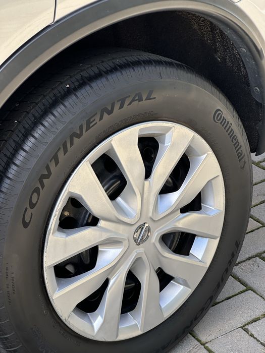 Nissan Rogue T32 REST 2.5 бензин Автомат
