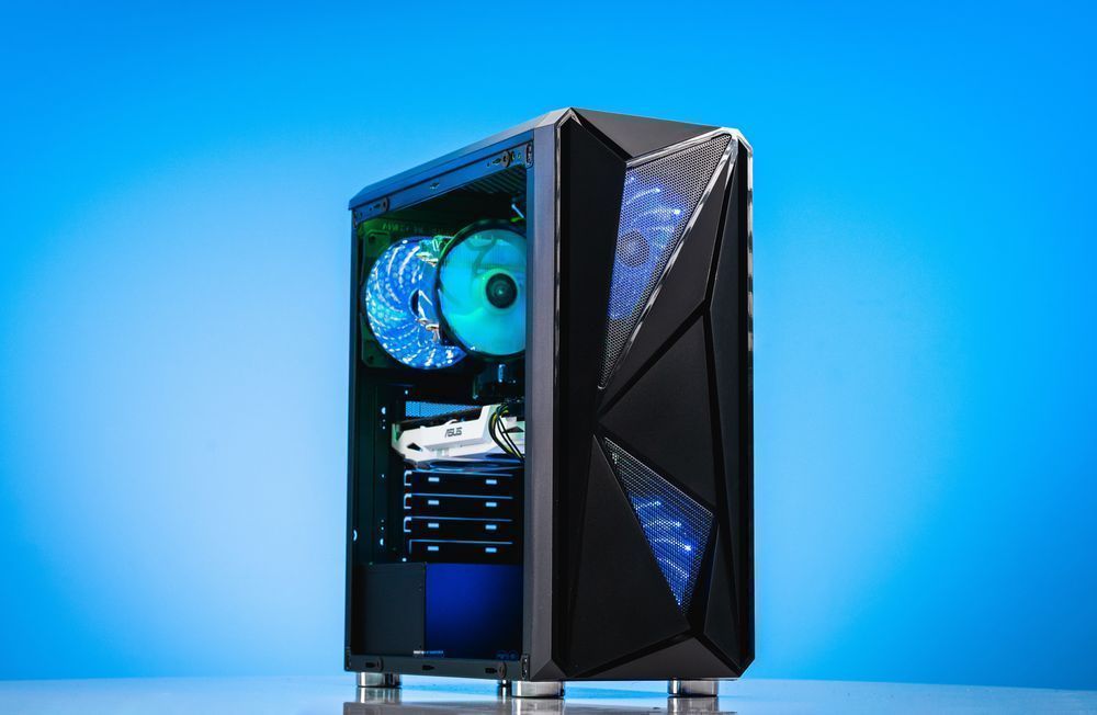 ХРЮША! GTX 1070+16 ядер+32GB RAM+SSD 120GB –  Ігровий комп'ютер ПК для ігор геймерський игровой компьютер