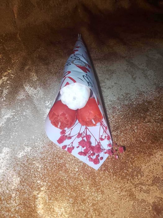 Букет зі свічок з бджолиного воску