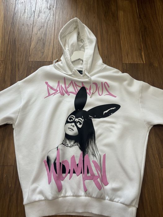 bluza  Ariana Grande