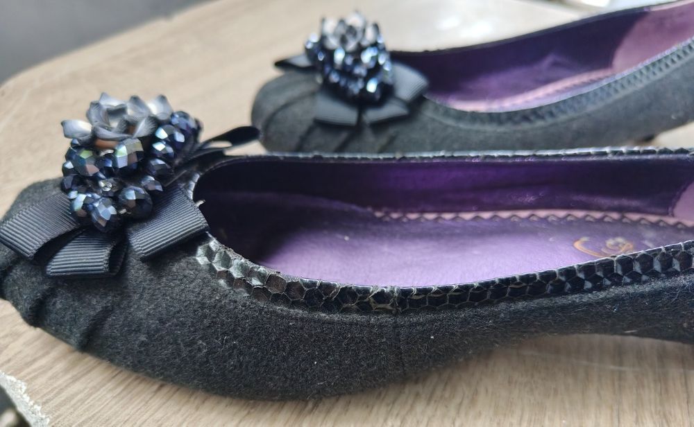 Czarne buty r.39 czółenka