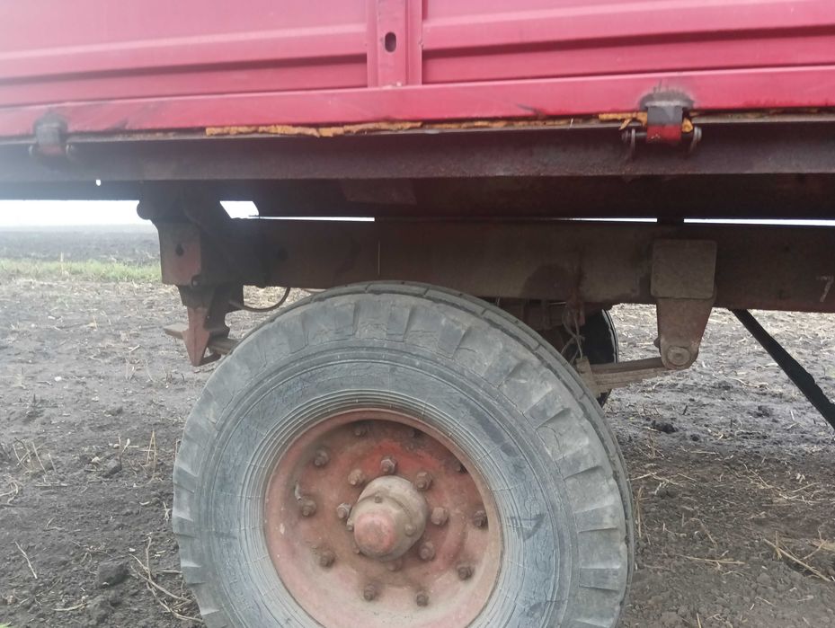 Продам тракторний причіп 2 птс4