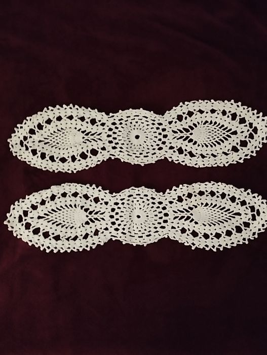 Conjunto dois naprons renda