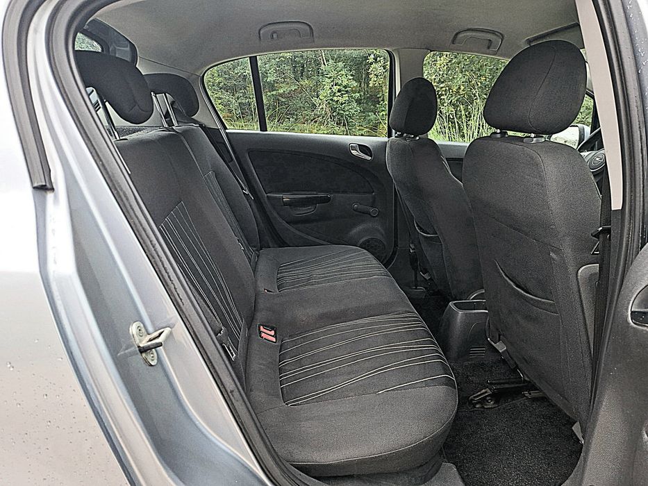 Opel Corsa 1.2 Cosmo 170000km 2010