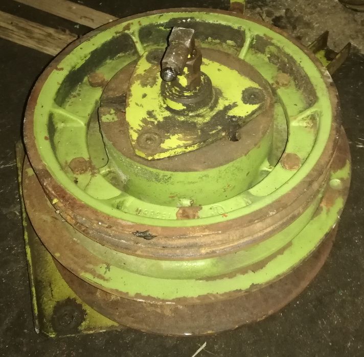 Wariator jezdny górny przyspieszacz kombajn Claas Dominator76 86 96,98