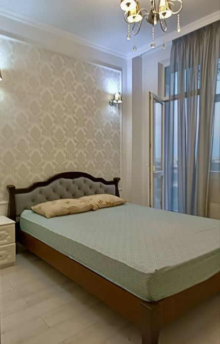 Аренда 2 ком кв ЖК 17 Жемчужина Балкон Центр Асташкина С летом Код1383