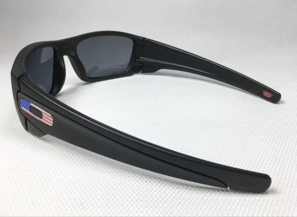 Oakley SI Fuel Cell Matte Black USA Flag / Grey – оригінальні окуляри (NEW)