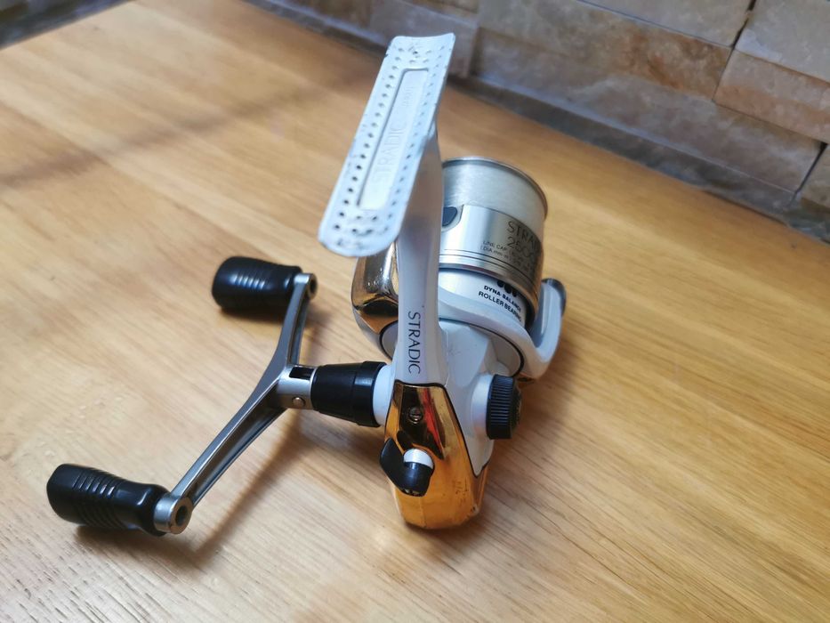 Kolowrotek Shimano Stradic 2500Fa