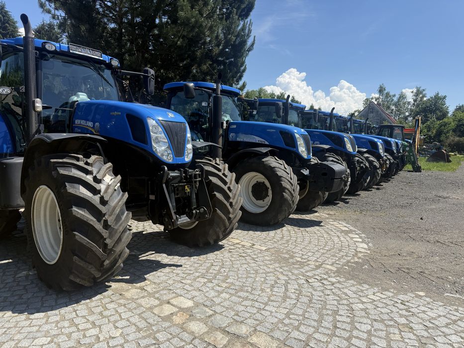 Ciągnik New Holland t.7.270 ac