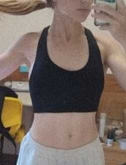 Top Desportivo New Balance Bra S preto original treino, corrida, ioga