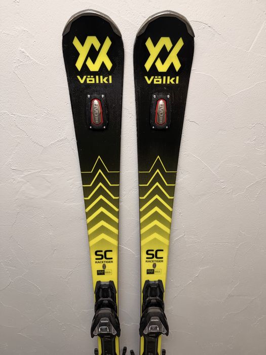 Narty slalomowe Volkl Racetiger SC 160 cm
