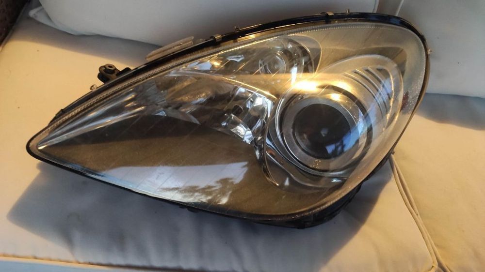 farol esquerdo bi-xenon Mercedes SLK R171 completo