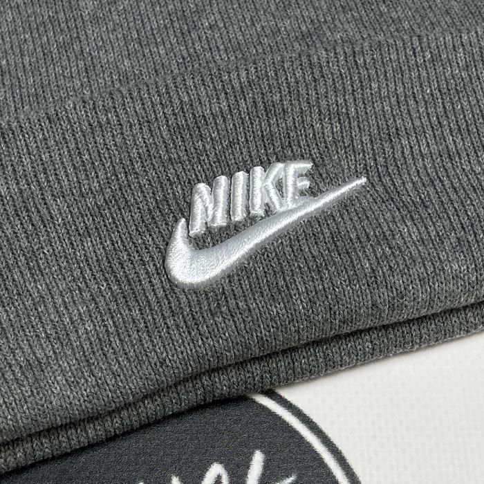 ОРИГІНАЛ Шапка Nike FB6528-091 Сіра з США