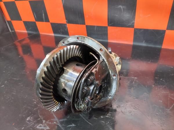 Diferencial frente MITSUBISHI L 200 / Triton Pick Up Chassis (KA_T, KB