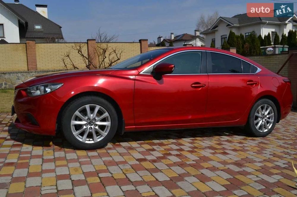 Mazda 6 2013 • 2.0 • Автомат • 188тис