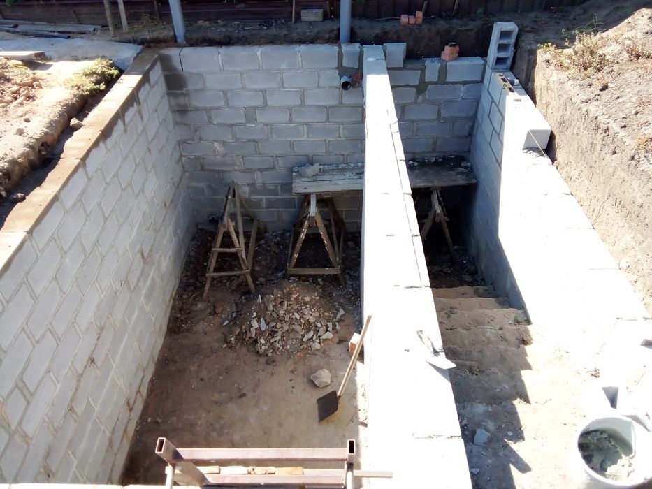 Бригада строителей