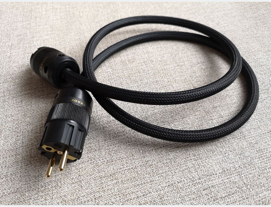 Kabel zasilający audio ÓSEMKA. Melodika 3x1.5mm dł 1.25m.