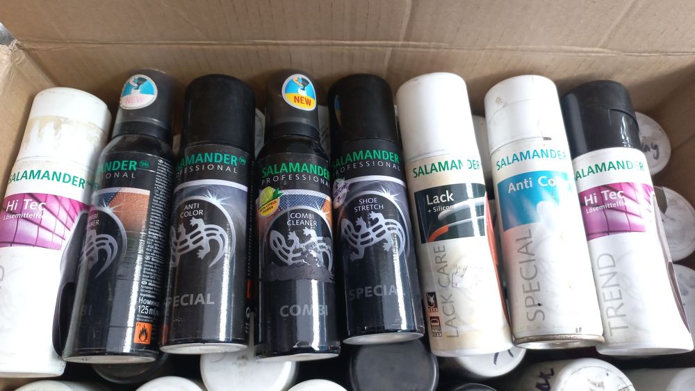 Лот :крема и аерозолі по догляду  за взуттям та  и  одягом