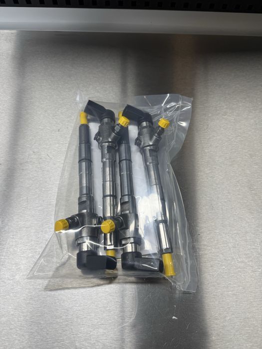 Форсунки 03L130277B A2C59513554 Skoda Audi Volkswagen Seat 1.6TDI