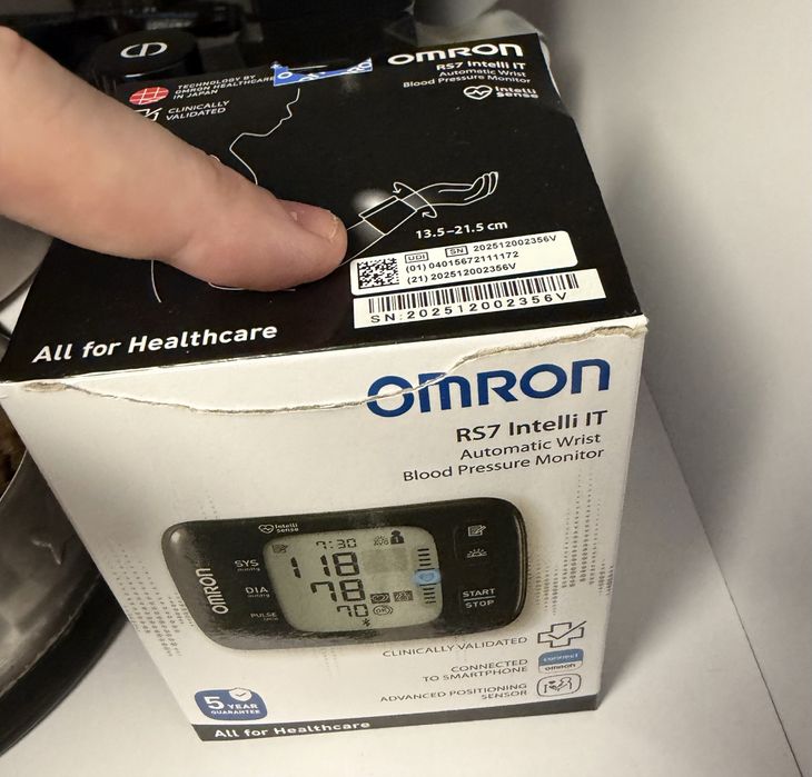 Omron RS7 Intelli IT (Bluetooth / HEM-6232T-E