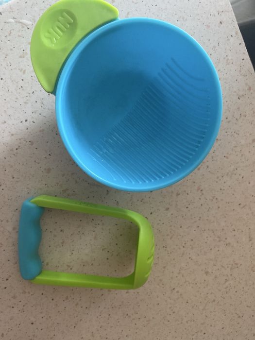 Миска-тарілка, давилка Nuk