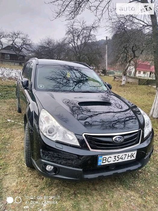 Продам Субаро Аутбек