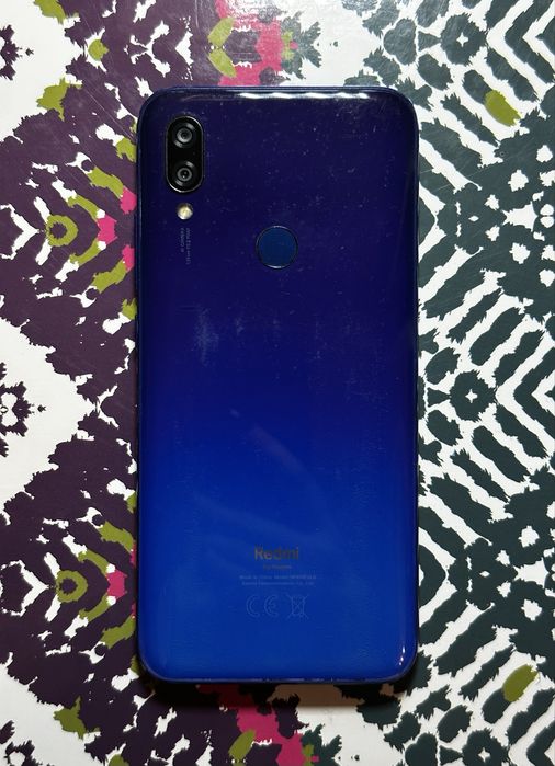 Xiaomi Redmi 7 — повністю робочий, в хорошому стані.