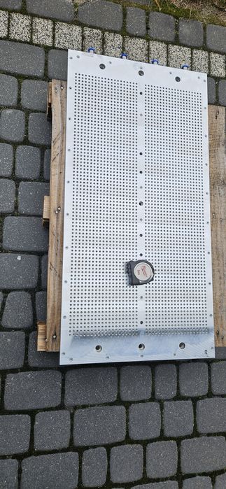 Stół podciśnieniowy, próżniowy z pompą  prozniową