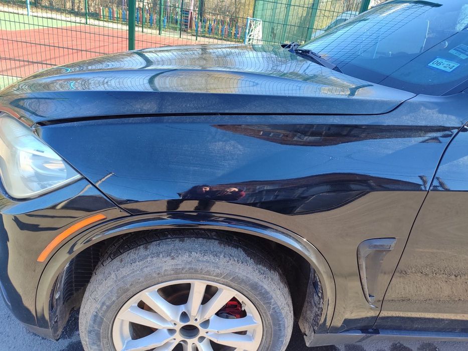 Крило крылья БМВ Х5 Ф15  праве ліве BMW X5 F15 Крыло левое правое