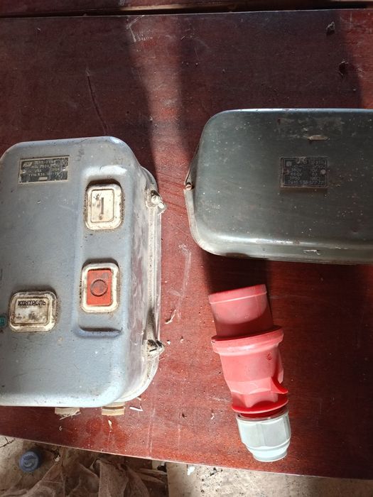 Електричні ,пускачі ,реле часу та інше