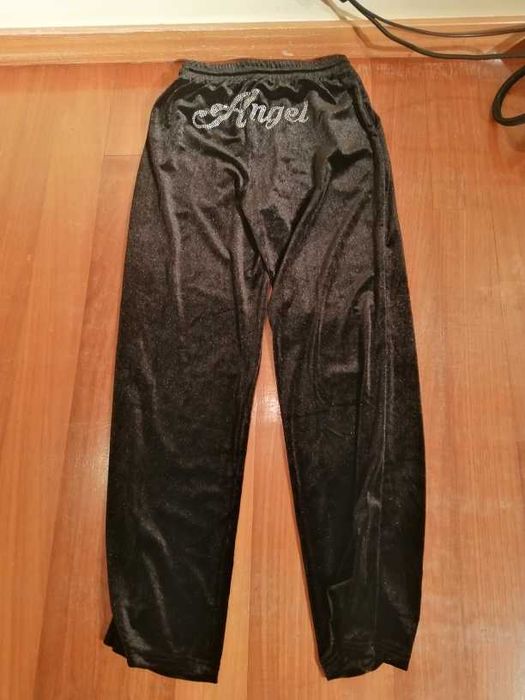 Calças veludo strass