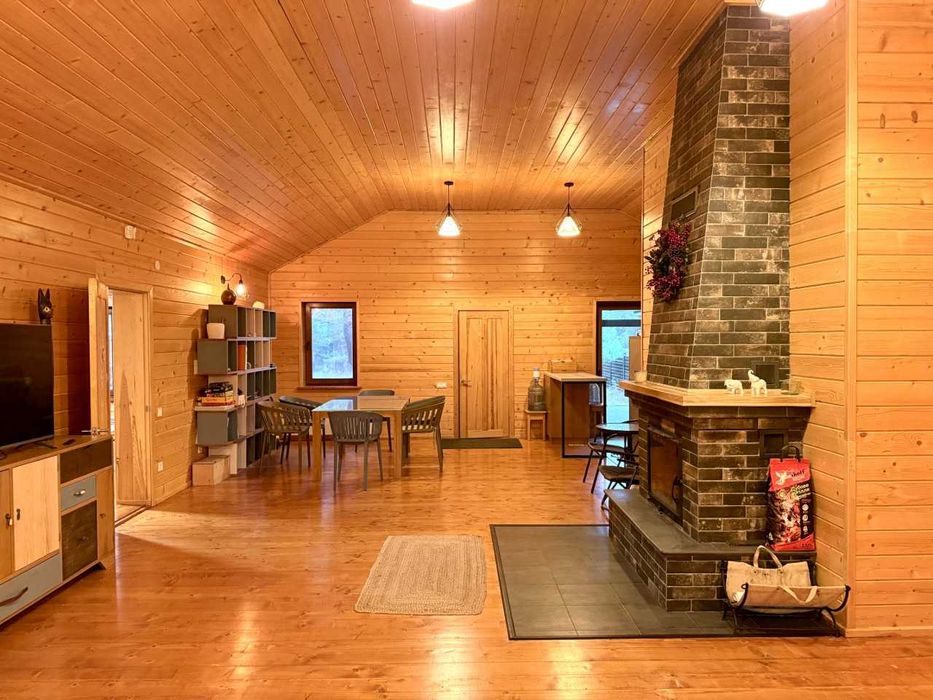 Продаж неймовірного будинку в лісі с. Червона Слобода Є ВІДЕООГЛЯД