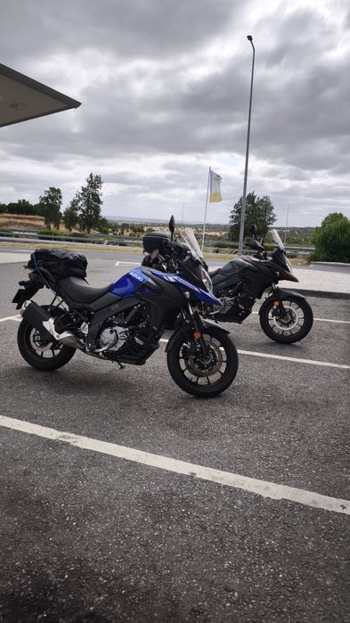 Vendo moto Suzuki V-strom 650 DL
